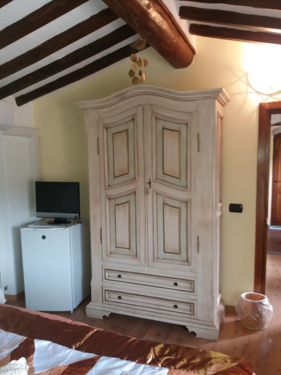 Le Travi Acomodação com café da manhã Sarzana Exterior foto