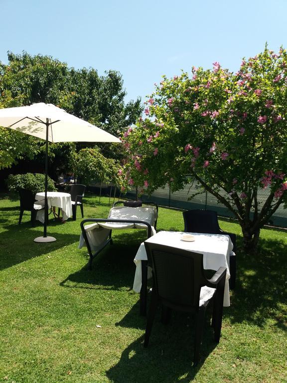 Le Travi Acomodação com café da manhã Sarzana Exterior foto