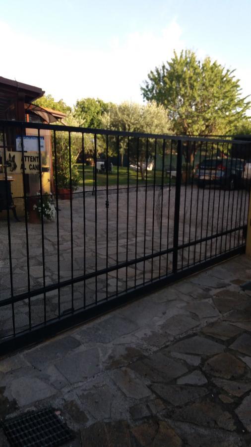 Le Travi Acomodação com café da manhã Sarzana Exterior foto