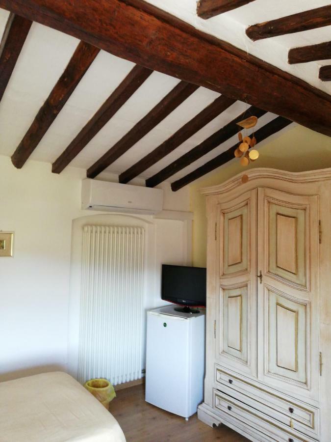 Le Travi Acomodação com café da manhã Sarzana Exterior foto